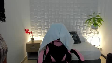 Snapshot of victoria_243 chatting on March 3, 2026, 8:48 pm victoria online show from March 3, 2026, 8:48 pm