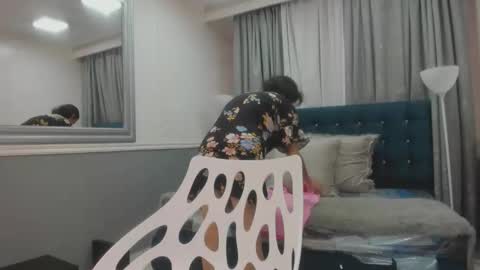 Victoria  grey  online show from March 25, 2026, 8:26 pm