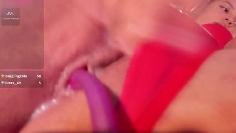 victorira online show from March 4, 2025, 11:22 pm