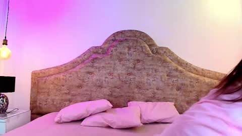  Victoria for you  online show from September 21, 2025, 2:57 am