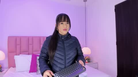 valentina online show from January 12, 2026, 11:48 am