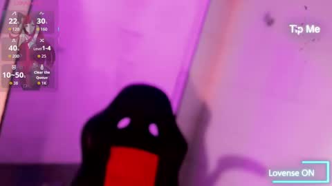 Victoria online show from September 10, 2025, 7:25 pm