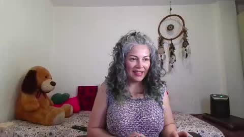 Victoria Lover online show from November 17, 2025, 3:45 am