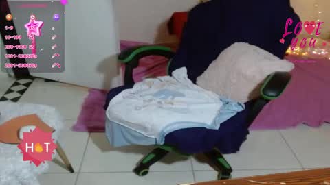 VICKY online show from March 29, 2026, 1:05 am