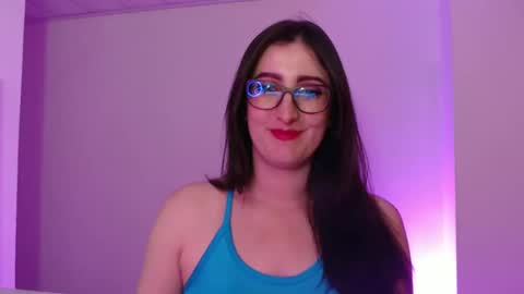 Snapshot of victoria_riider chatting on January 14, 2025, 7:53 pm Victoria online show from January 14, 2025, 7:53 pm