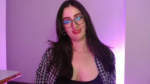 Snapshot of victoria_riider chatting on January 16, 2025, 11:48 pm Victoria online show from January 16, 2025, 11:48 pm