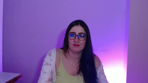 Snapshot of victoria_riider chatting on January 27, 2025, 7:56 pm Victoria online show from January 27, 2025, 7:56 pm