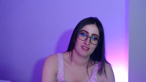 Snapshot of victoria_riider chatting on January 28, 2025, 11:39 pm Victoria online show from January 28, 2025, 11:39 pm