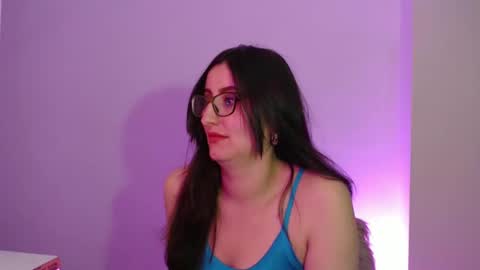 Snapshot of victoria_riider chatting on January 30, 2025, 9:25 pm Victoria online show from January 30, 2025, 9:25 pm