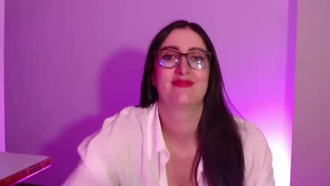 Snapshot of victoria_riider chatting on February 8, 2025, 7:49 pm Victoria online show from February 8, 2025, 7:49 pm