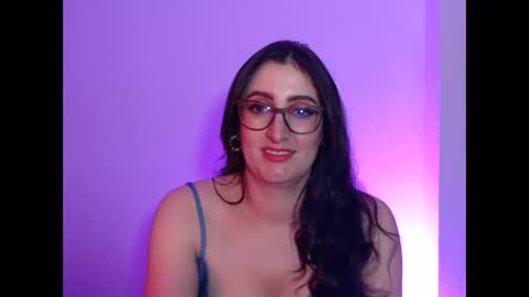 Snapshot of victoria_riider chatting on February 11, 2025, 7:59 pm Victoria online show from February 11, 2025, 7:59 pm