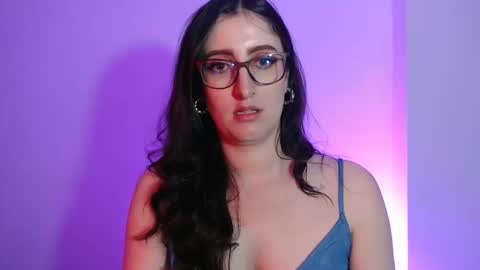 Snapshot of victoria_riider chatting on February 11, 2025, 11:44 pm Victoria online show from February 11, 2025, 11:44 pm