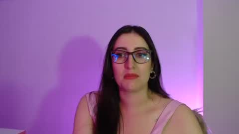 Snapshot of victoria_riider chatting on February 14, 2025, 11:09 pm Victoria online show from February 14, 2025, 11:09 pm