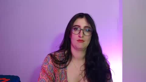 Snapshot of victoria_riider chatting on February 19, 2025, 11:57 pm Victoria online show from February 19, 2025, 11:57 pm