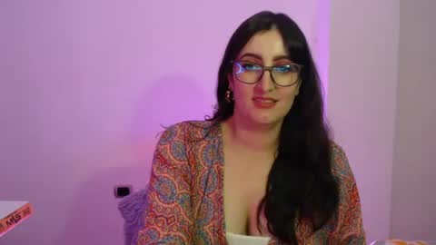 Snapshot of victoria_riider chatting on March 4, 2025, 9:32 pm Victoria online show from March 4, 2025, 9:32 pm