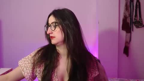 Snapshot of victoria_riider chatting on October 20, 2025, 8:31 pm Victoria online show from October 20, 2025, 8:31 pm