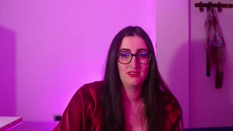 Victoria online show from January 17, 2026, 8:56 pm