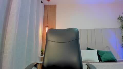 Snapshot of victoria_rossee chatting on June 27, 2026, 1:39 pm VICTORIA online show from June 27, 2026, 1:39 pm