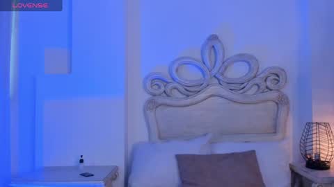 Snapshot of victoria_vallejo chatting on December 5, 2024, 11:38 am victoria online show from December 5, 2024, 11:38 am