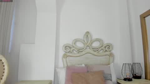 Snapshot of victoria_vallejo chatting on January 14, 2025, 11:31 am victoria online show from January 14, 2025, 11:31 am