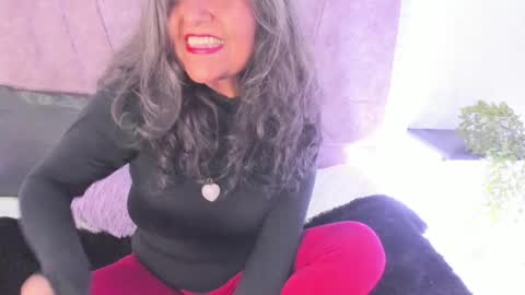 victoriaa_anderson_ online show from April 10, 2026, 2:00 pm