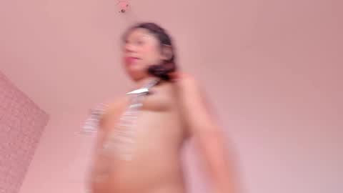 Victoria Sofia online show from February 4, 2025, 9:17 am