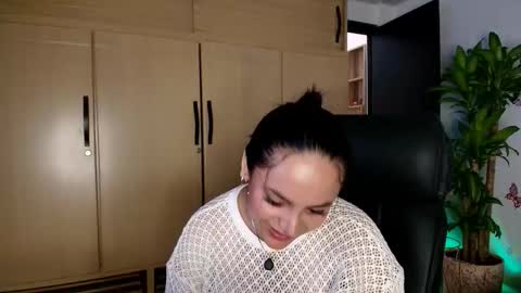 Snapshot of victoriablack_ chatting on February 13, 2026, 8:16 pm Victoria online show from February 13, 2026, 8:16 pm