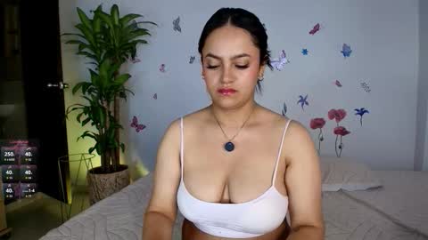 Snapshot of victoriablack_ chatting on February 18, 2026, 8:54 am Victoria online show from February 18, 2026, 8:54 am