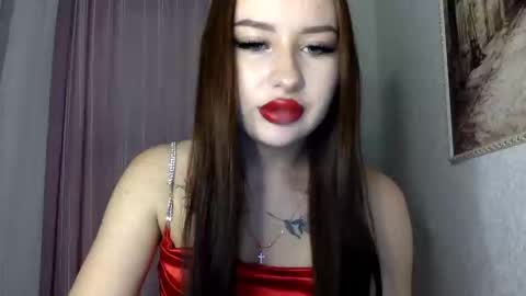 victoriacrystal_ online show from September 28, 2025, 7:52 pm