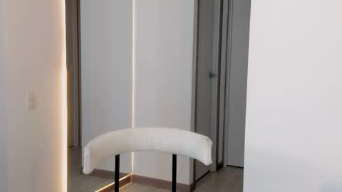 Vcitoria online show from November 26, 2025, 11:28 pm