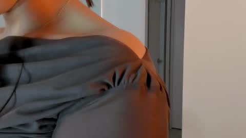 Vcitoria online show from March 1, 2026, 12:45 am