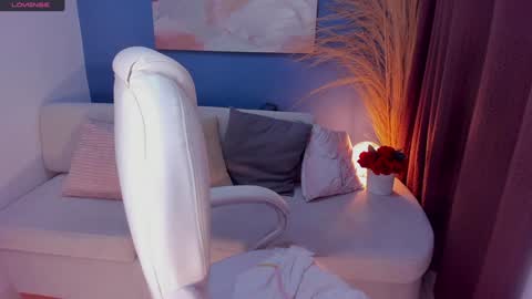 Snapshot of victorialeia chatting on December 6, 2024, 5:09 am Victoria online show from December 6, 2024, 5:09 am