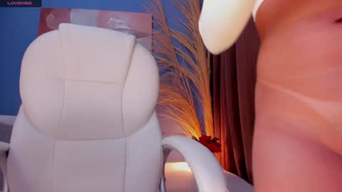 Snapshot of victorialeia chatting on December 28, 2024, 3:04 am Victoria online show from December 28, 2024, 3:04 am