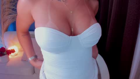 Snapshot of victorialeia chatting on February 11, 2025, 1:52 am Victoria online show from February 11, 2025, 1:52 am