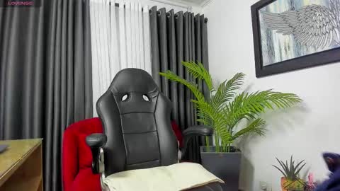 Snapshot of victoriapaker chatting on January 9, 2026, 11:35 am victoriapaker online show from January 9, 2026, 11:35 am