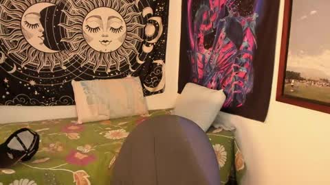 Victorino Jhonson online show from December 22, 2024, 5:42 pm