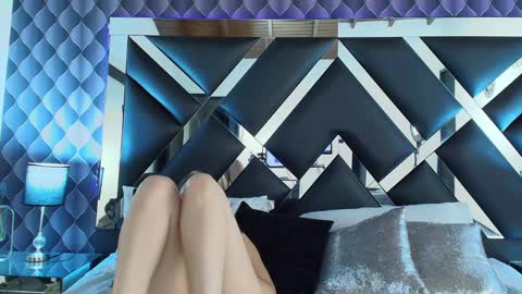 Snapshot of victtoria_lee chatting on January 14, 2025, 1:04 am victtoria lee online show from January 14, 2025, 1:04 am