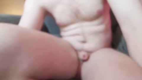 Snapshot of videscent chatting on June 9, 2026, 2:39 pm videscent online show from June 9, 2026, 2:39 pm