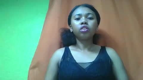 vierge28430 online show from May 4, 2026, 2:18 am
