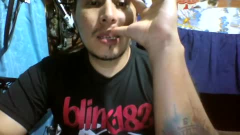 viernes1010 online show from June 20, 2026, 2:58 am