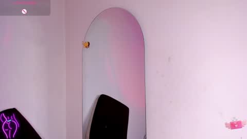 viioleett_cum online show from June 25, 2026, 2:10 pm