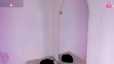 viioleett_cum online show from July 11, 2026, 5:04 pm