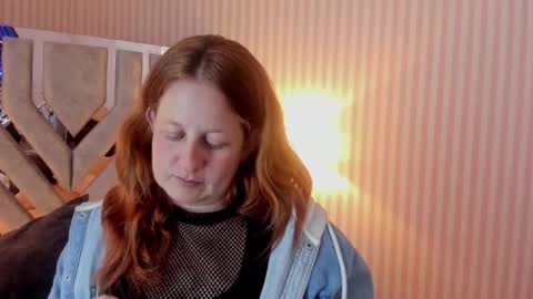 Snapshot of viioletamora chatting on December 12, 2024, 2:26 am Violeta online show from December 12, 2024, 2:26 am