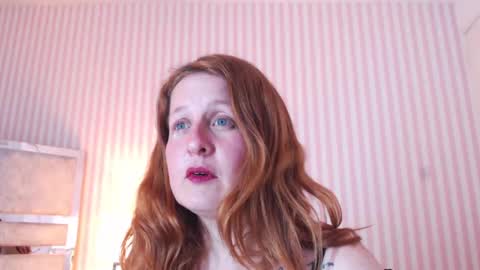 Snapshot of viioletamora chatting on December 28, 2024, 1:29 am Violeta online show from December 28, 2024, 1:29 am