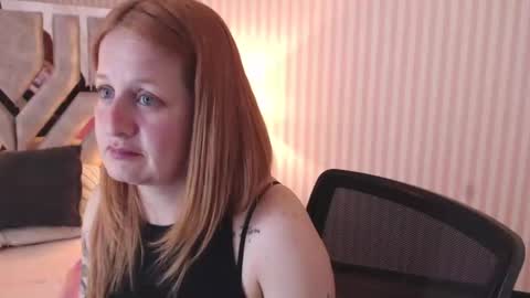 Snapshot of viioletamora chatting on January 17, 2025, 2:29 am Violeta online show from January 17, 2025, 2:29 am