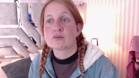 Snapshot of viioletamora chatting on January 27, 2025, 9:55 pm Violeta online show from January 27, 2025, 9:55 pm