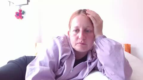 Snapshot of viioletamora chatting on February 3, 2025, 4:41 pm Violeta online show from February 3, 2025, 4:41 pm