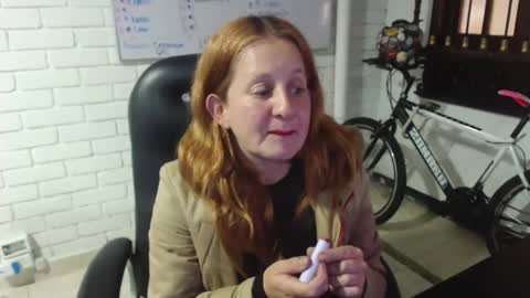 Snapshot of viioletamora chatting on February 16, 2025, 4:42 am Violeta online show from February 16, 2025, 4:42 am