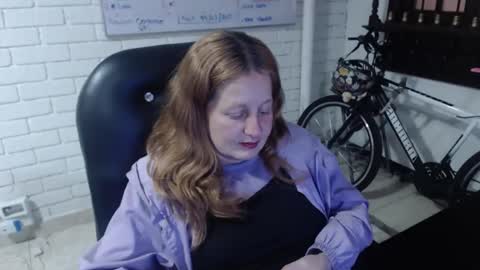 Snapshot of viioletamora chatting on February 21, 2025, 1:44 am Violeta online show from February 21, 2025, 1:44 am