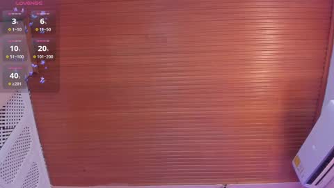 Snapshot of viiolett_lee chatting on January 26, 2025, 2:03 am Viiolett online show from January 26, 2025, 2:03 am